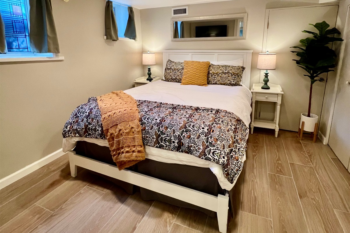 Your cozy bedroom retreat awaits. Unwind in a plush bed after a day of exploring Prescott.