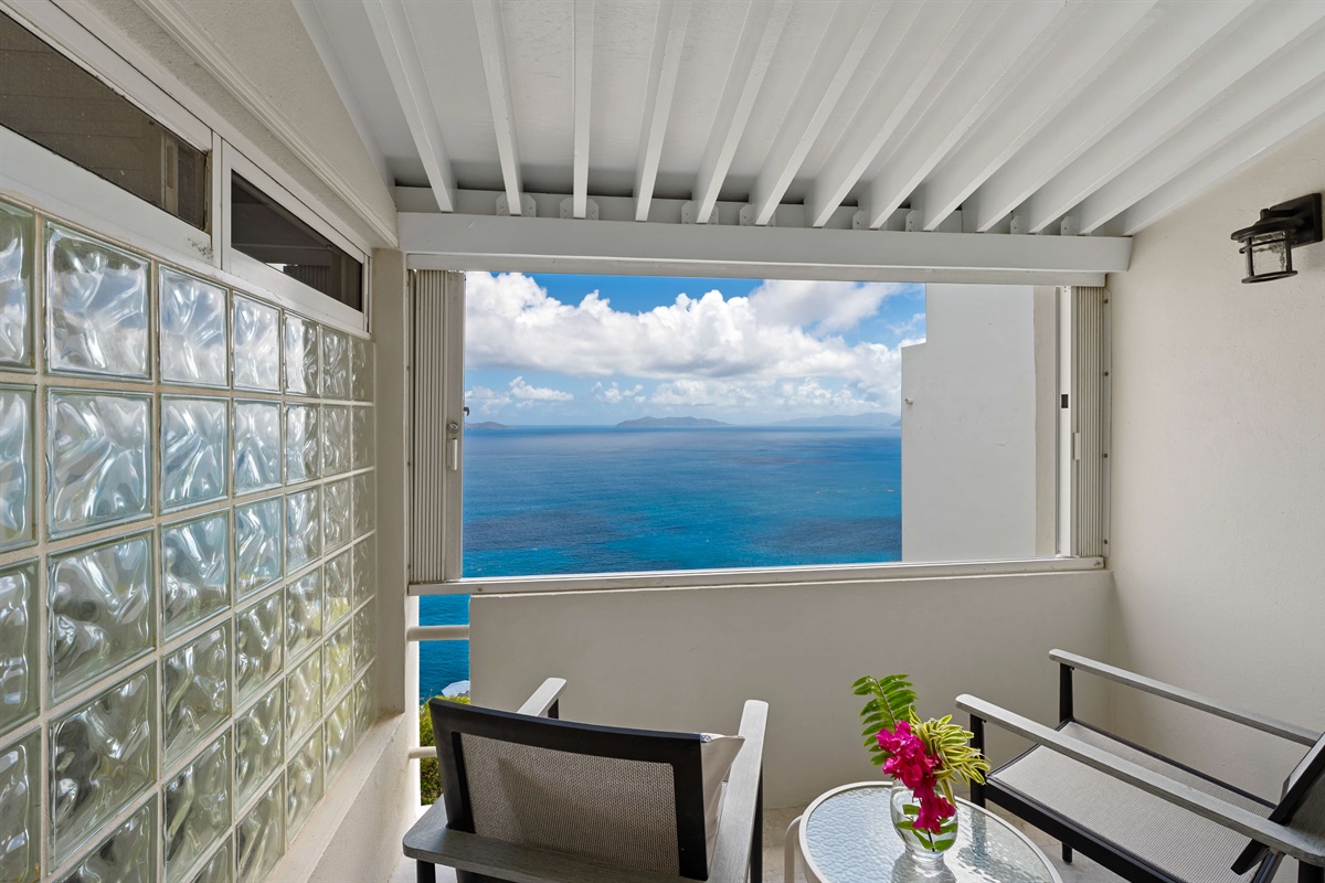 Guest bedroom balcony