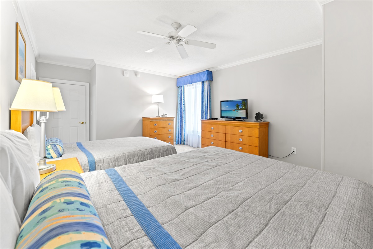 Spacious 2nd Bedroom with a Queen and a double