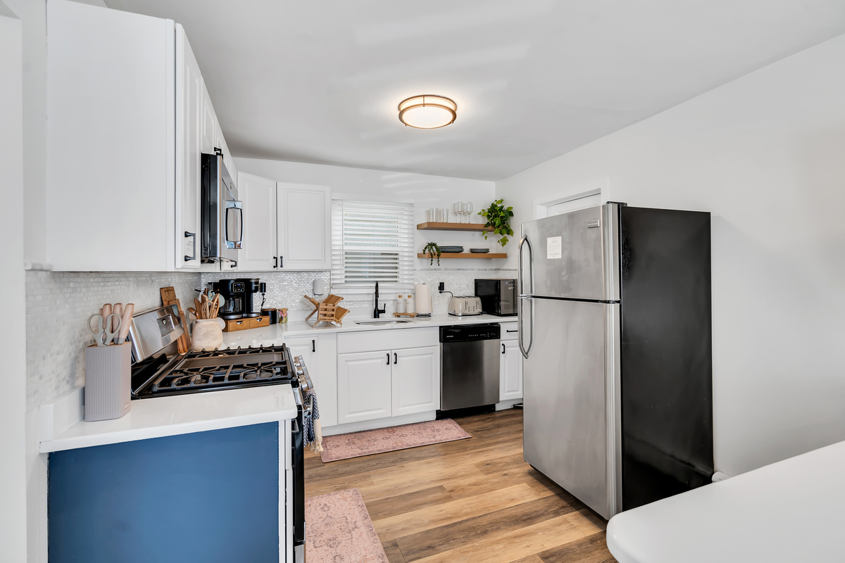 Pour the wine and prep dinner at the navy island. This little kitchen punches well above its size, fully stocked with pots, pans, and everything you reach for.