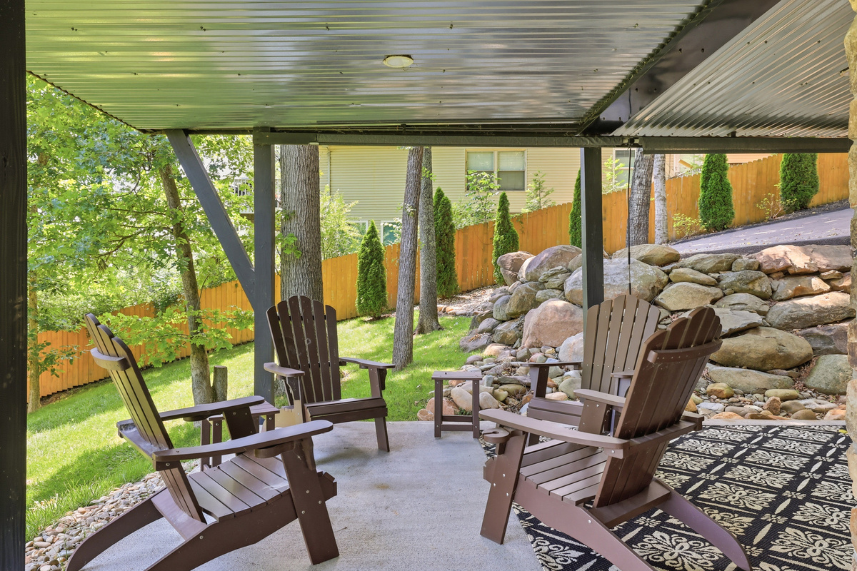 Another Cool Hangout Space