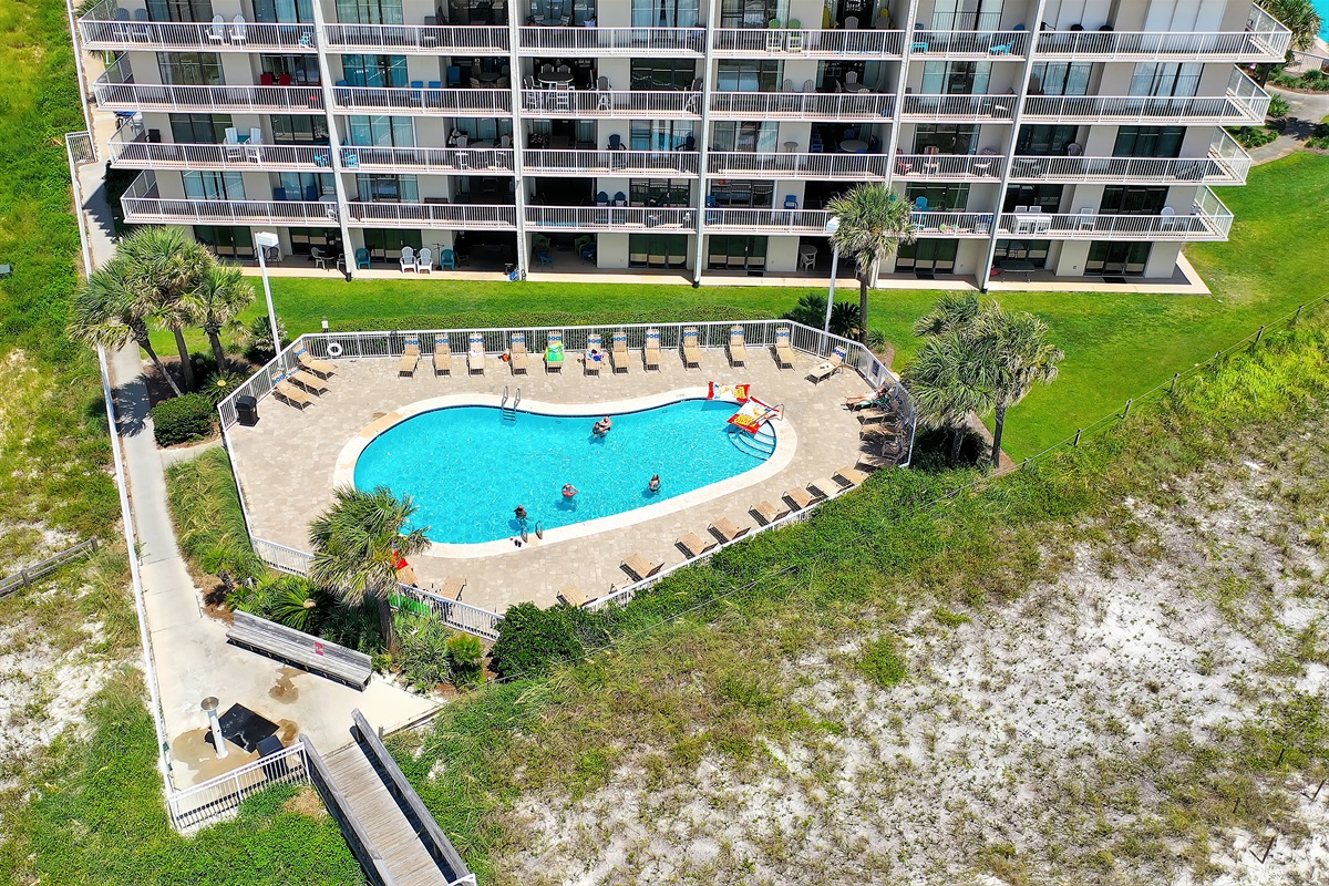 Birdseye view of pool