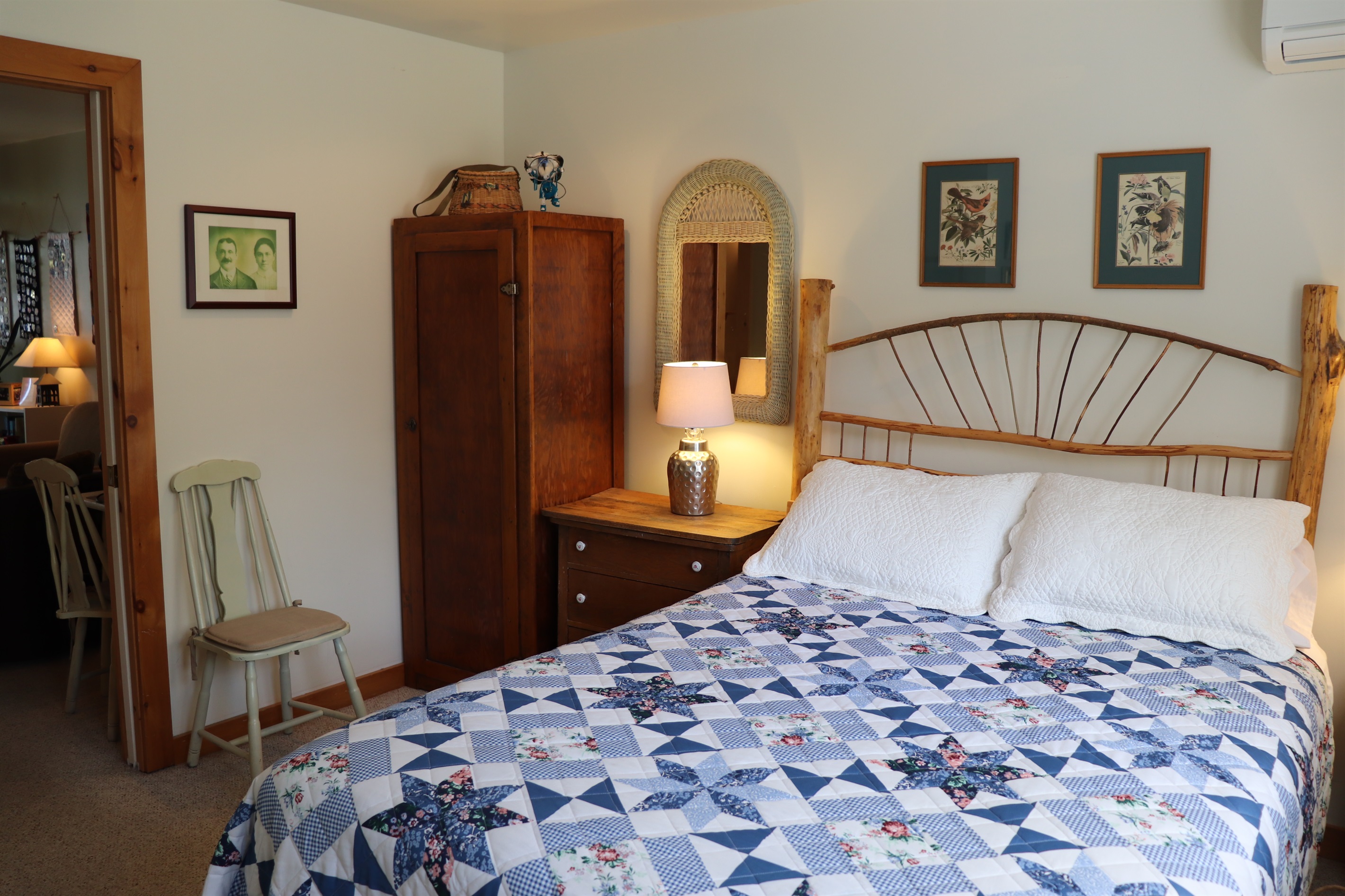 Queen Bedroom