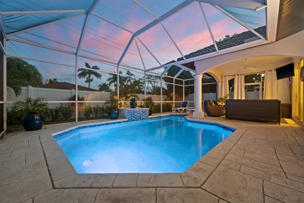 Heated Pool w/ Outdoor Seating