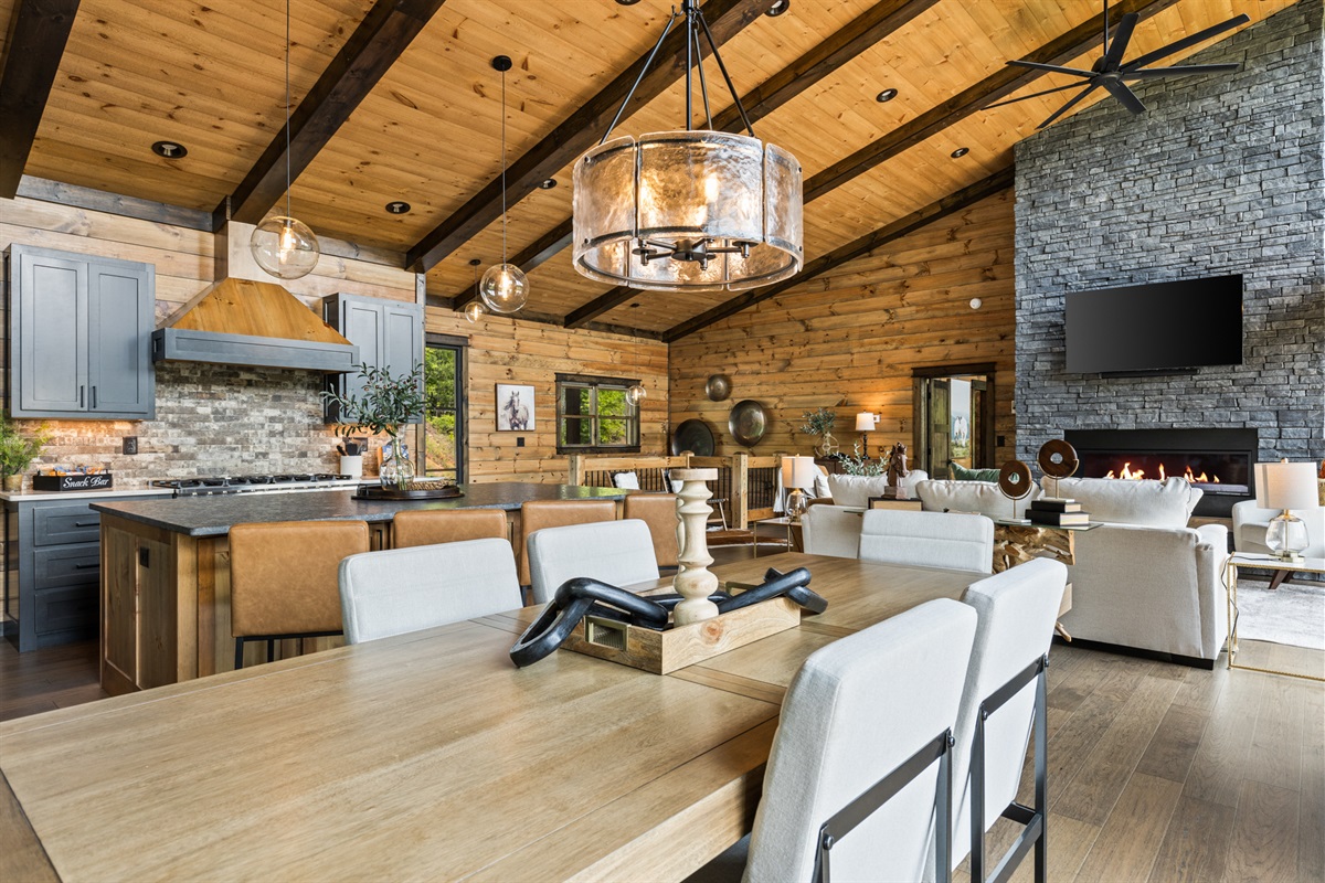 From bulbs to beams, beauty lives in the details.