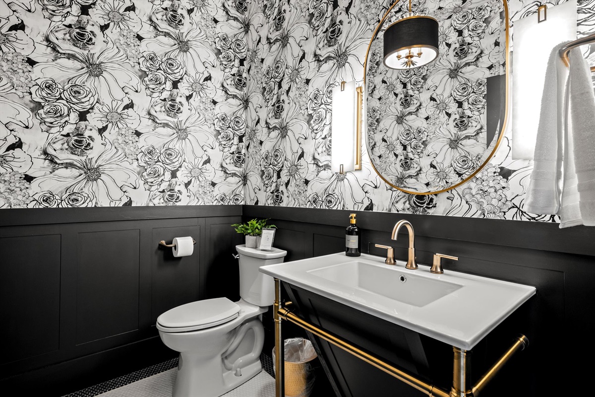 Includes a well-appointed half-bathroom (toilet and vanity) for added convenience during your stay