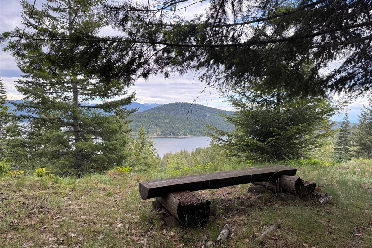 Sitting area with lake view