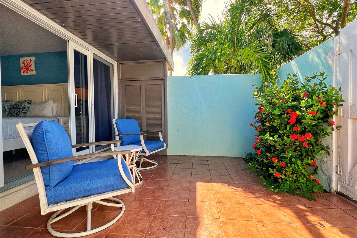 Spacious and inviting&mdash;this terrace was made for laid-back moments.