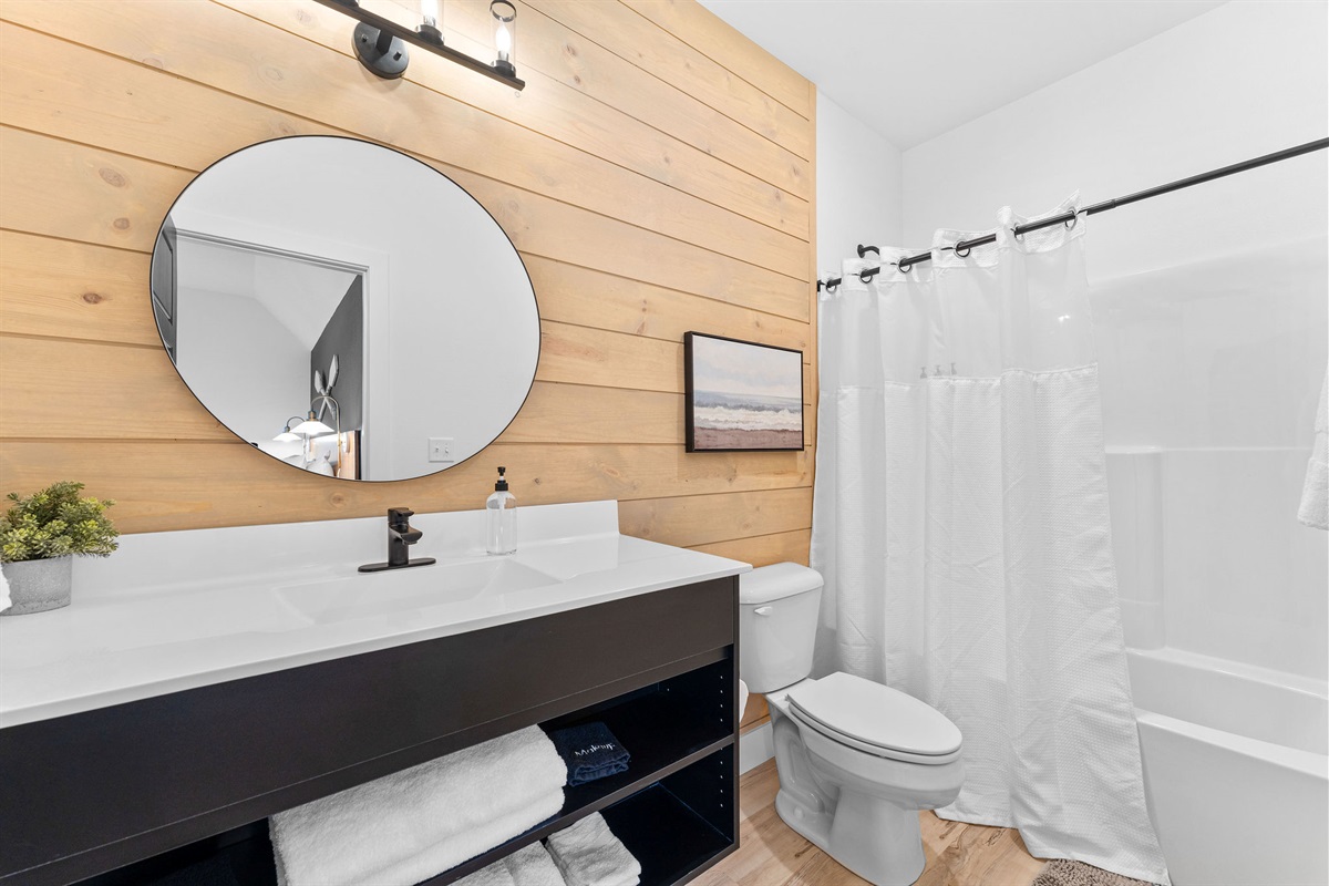 Ensuite bathroom