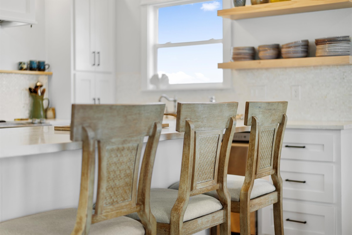 9f943e745d57401f989fbe17547b9c40 Large | Beachhouse | Texas | TX | Vacation Homes | Galveston | Crystal Beach | Kokomo | Breezy Days | Beachfront Elegance | Sunrise Serenity | Southern Sands Property Management, LLC