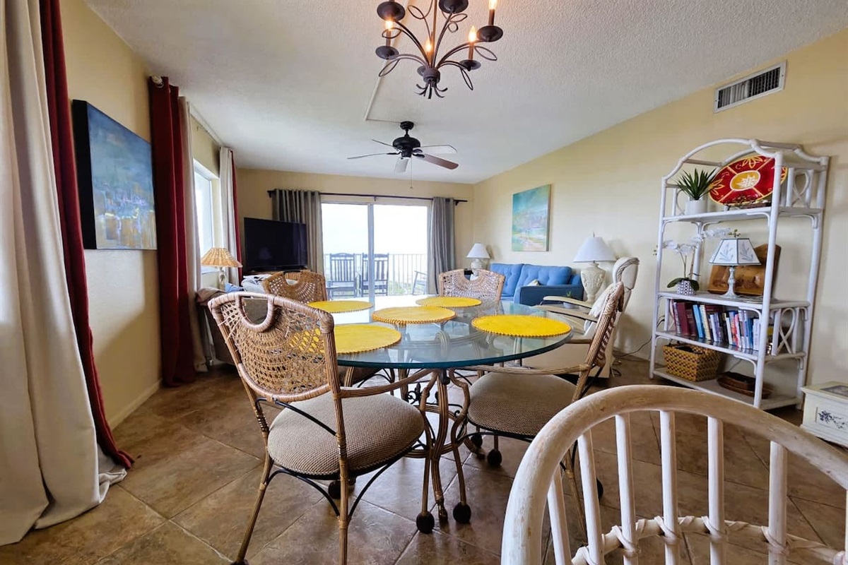 • family vacation rental at Crescent Beach
• condo with beach access and pool in St Augustine