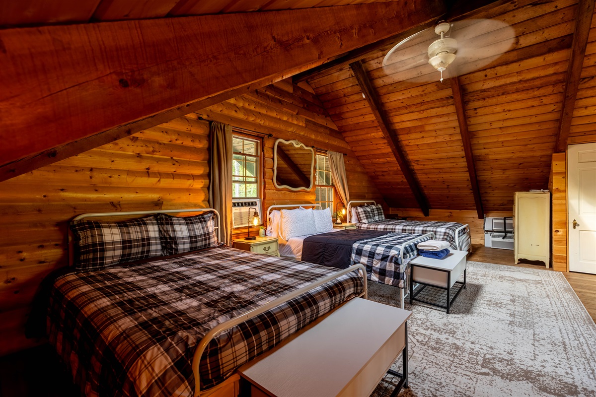 Don't worry about the heat in the loft. This cabin has air conditioning, fans, and central heating for the colder months. 