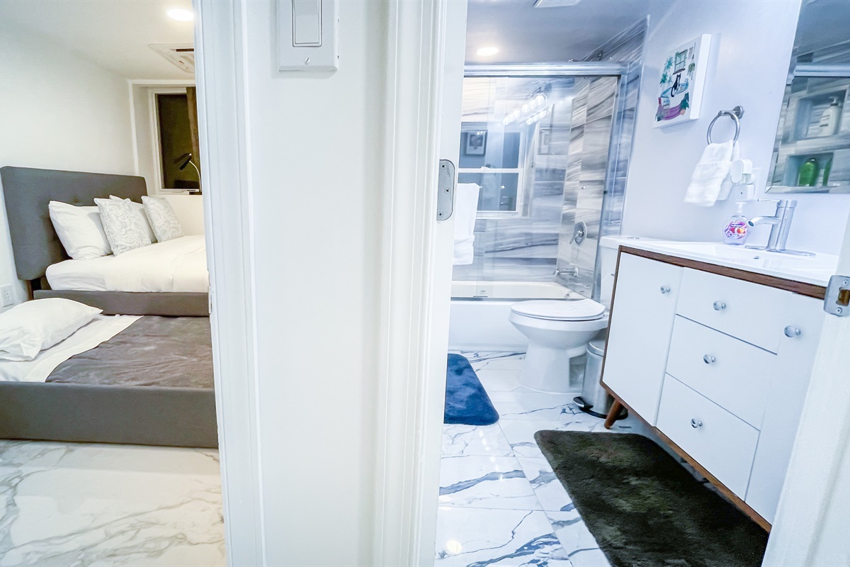 A full bathroom is between bedrooms #9 and #10