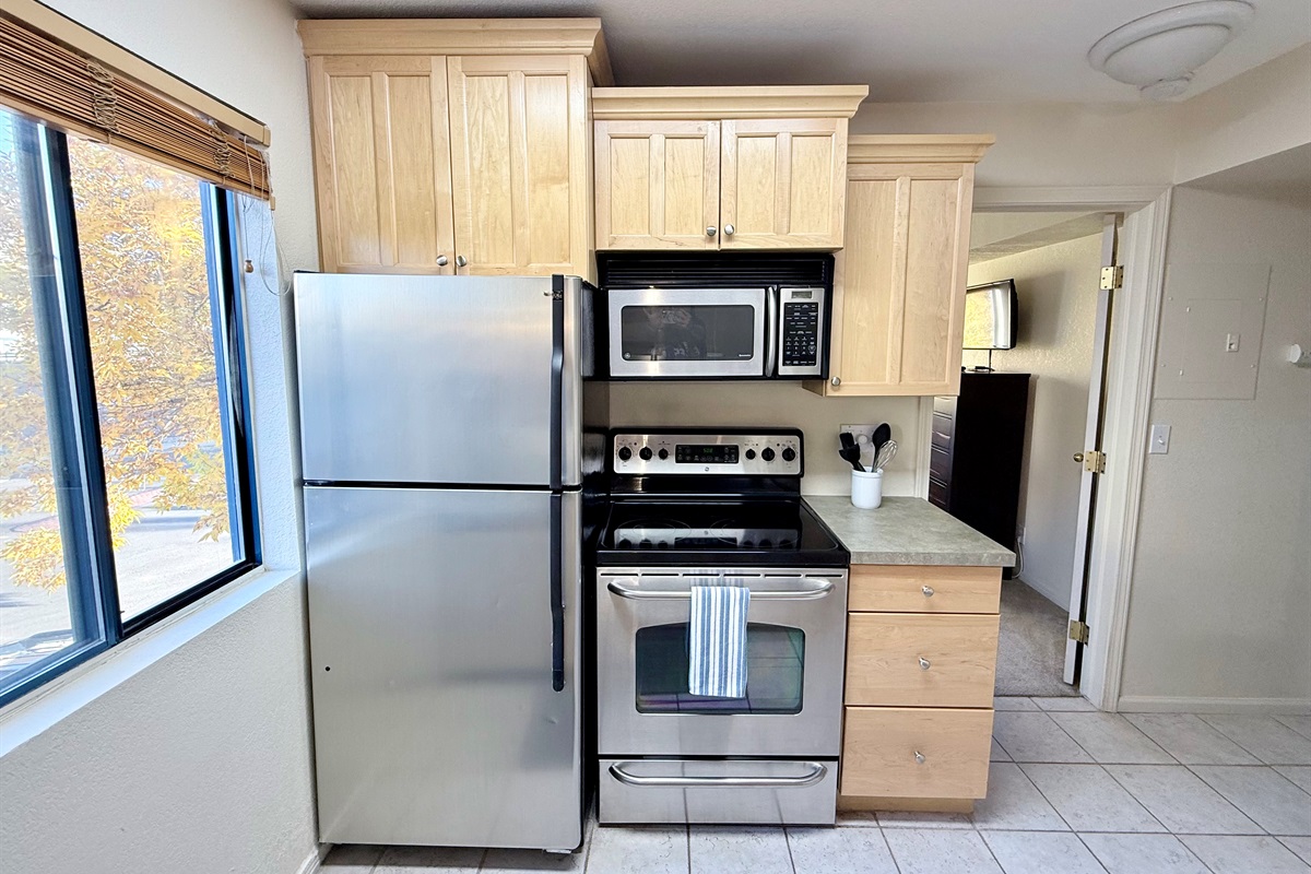 Kitchen appliances, very functional kitchen and fully equipped