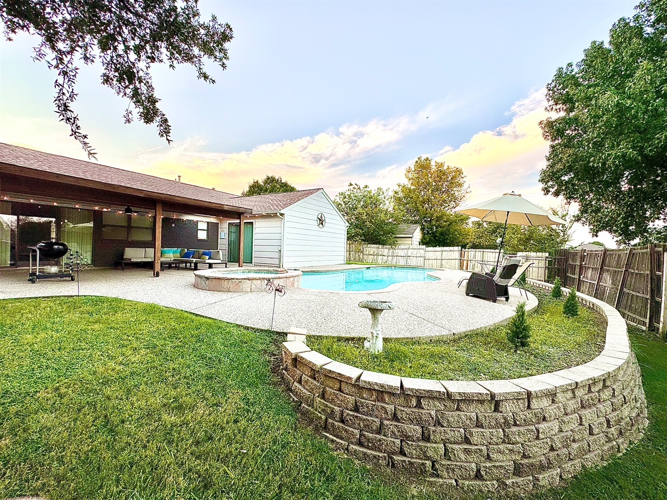 DFW Retreat Outdoors