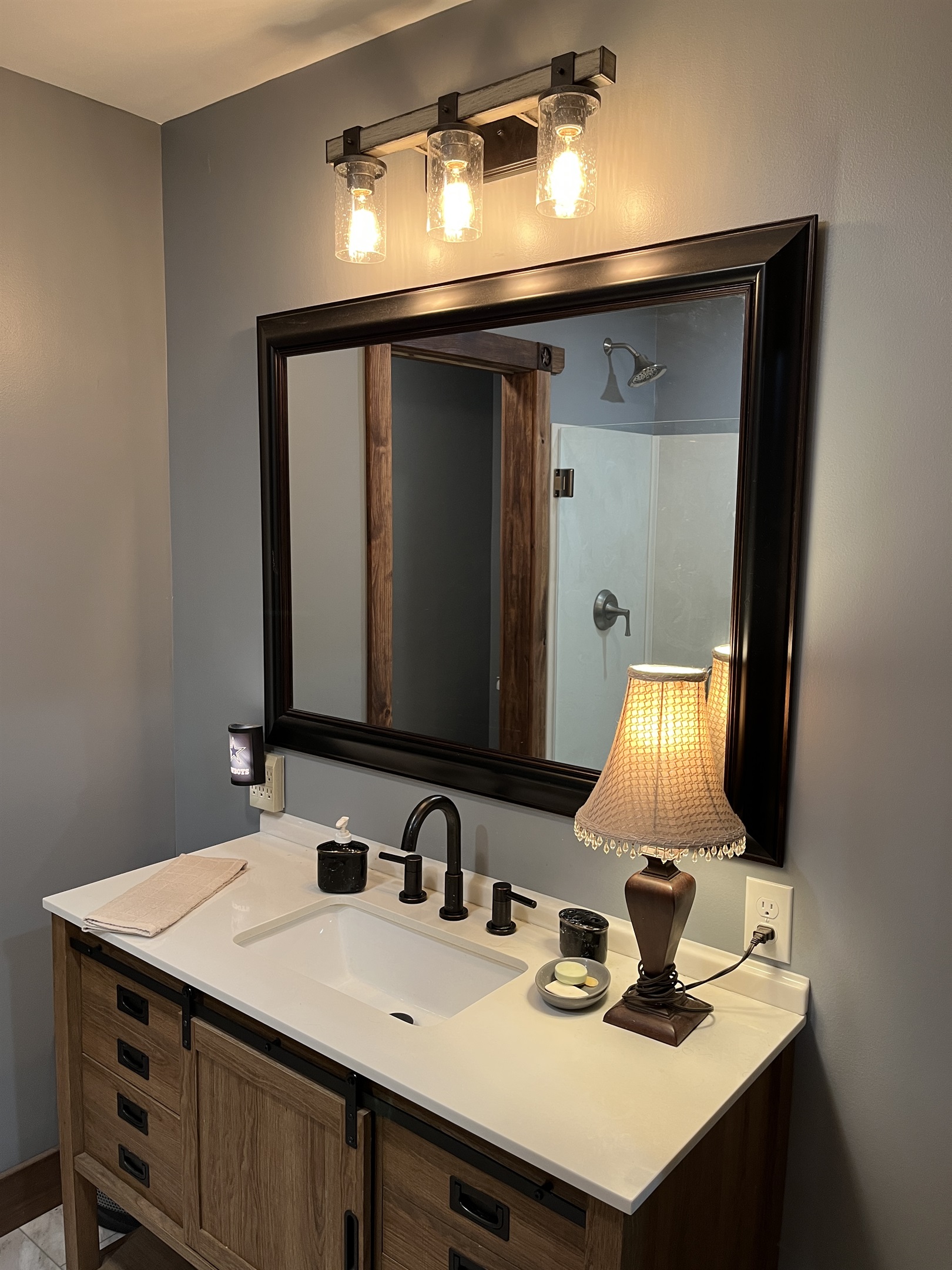 Main bath off hallway, adjacent to all 3 bedrooms