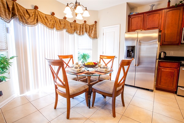 Eat-In Breakfast Nook