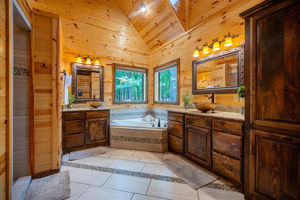 Gorgeous master bath with soaker tub and walk in shower.