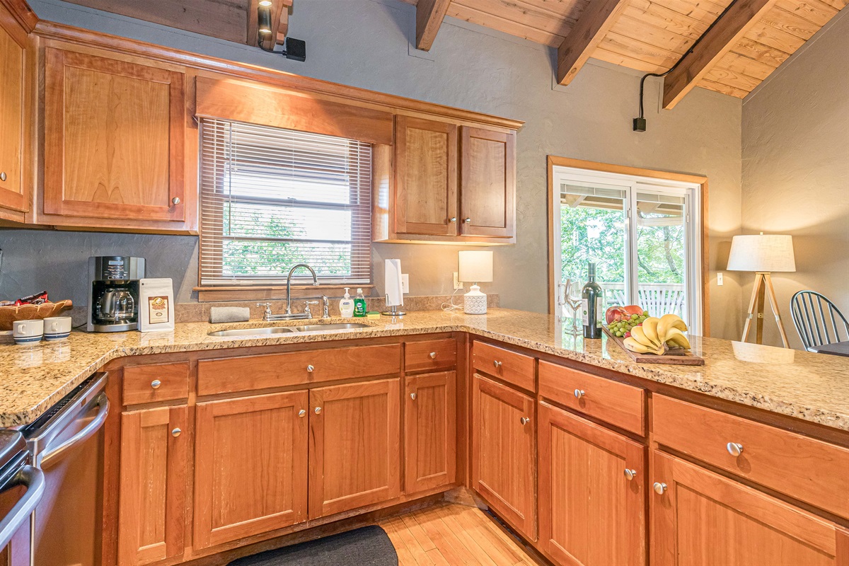 Ample counterspace on Granite Stone Countertops for Food Prep