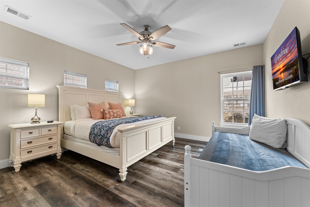 King bedroom #7 with shared bathroom