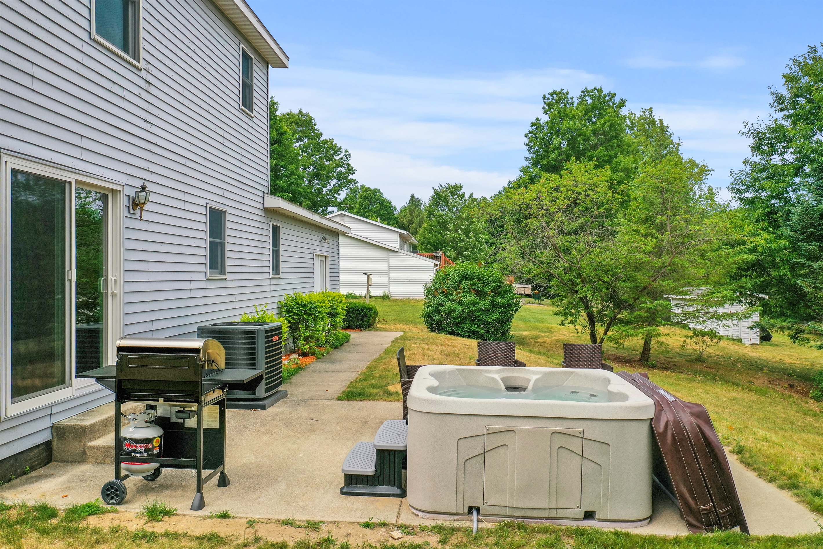 Summer Escape on Long Lake | Hot Tub & Fire Pit 2