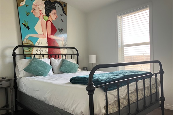 Second bedroom, aka "Mistress"