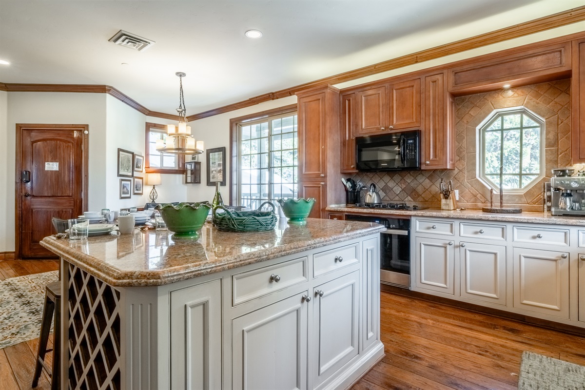 At the Reterat, breakfast and apres are easy in the spacious, well-equipped, light-filled kitchen.