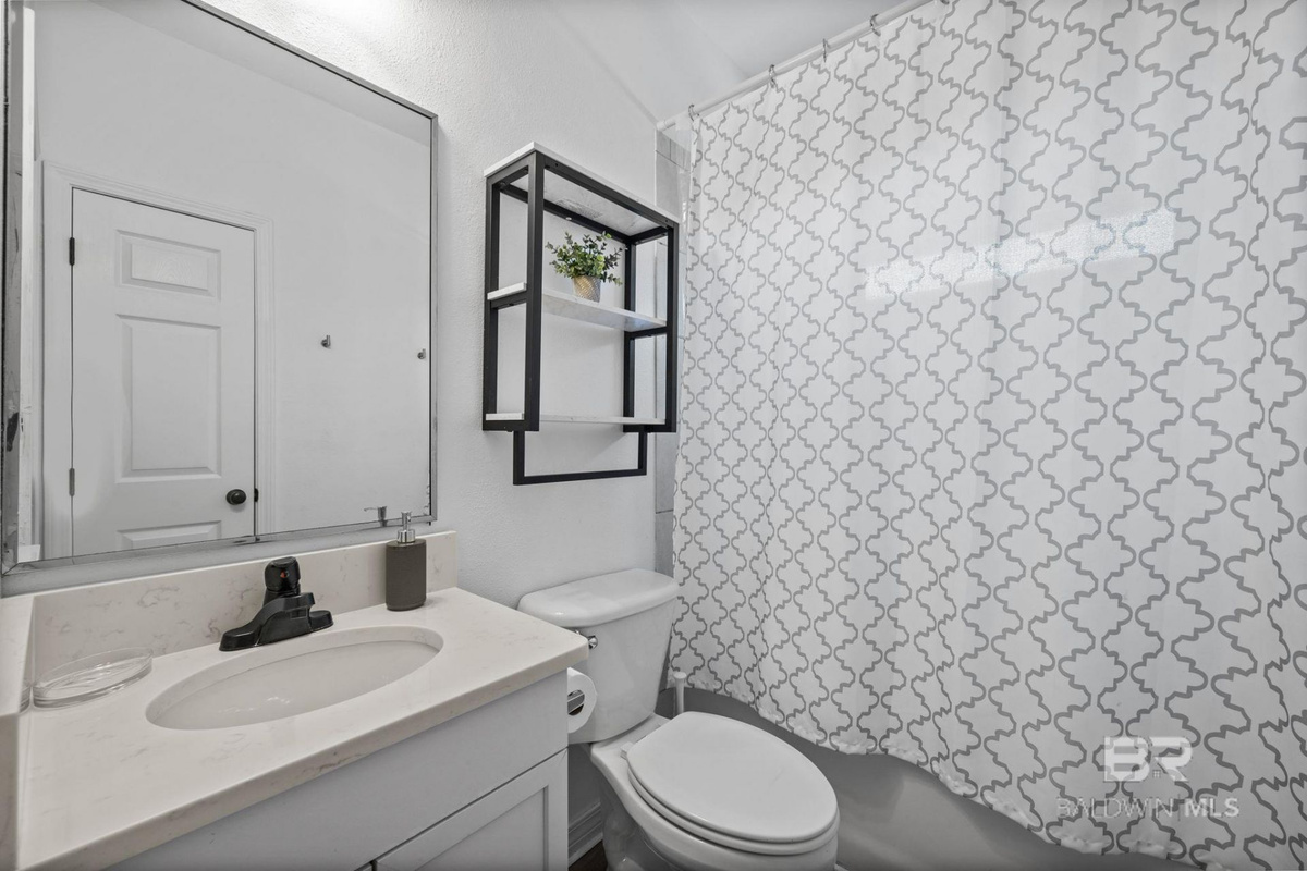 Hallway Shared Bathroom