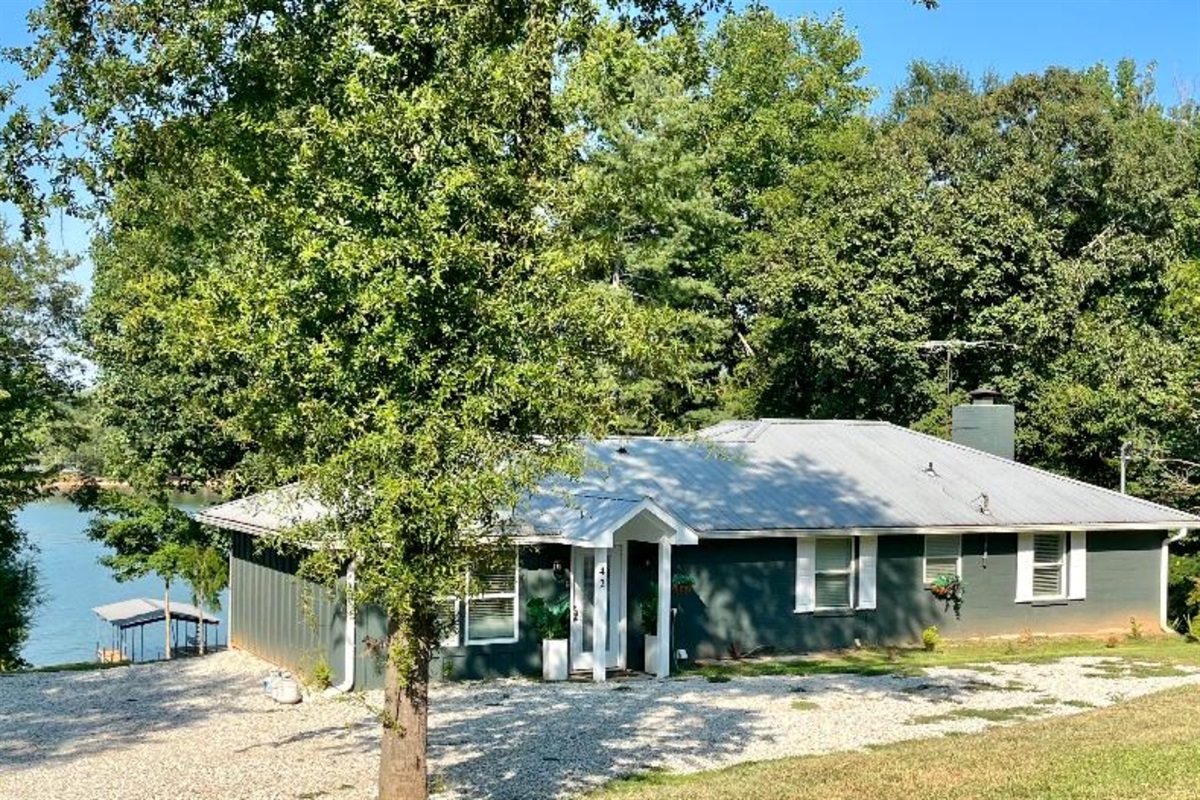 Front view of the house - no steps entry