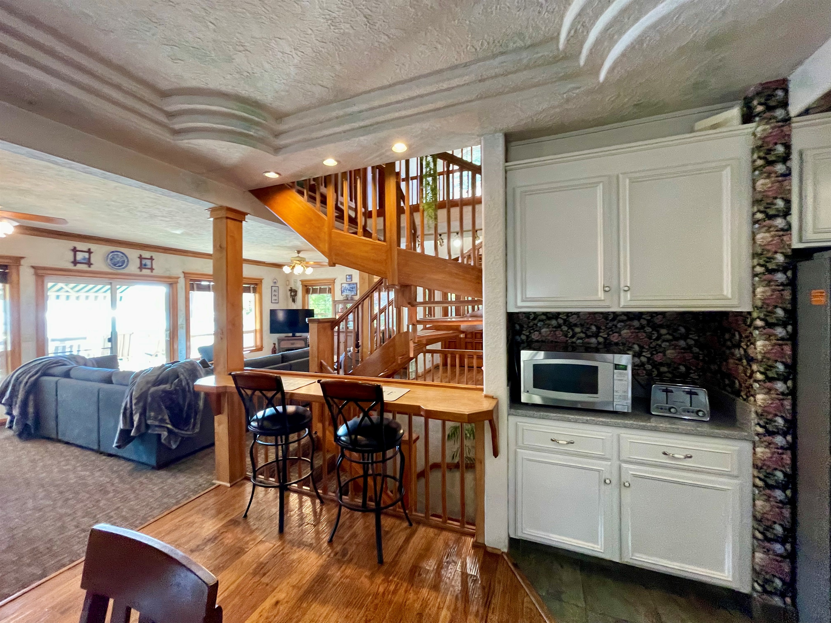 Kitchen Counter Seats