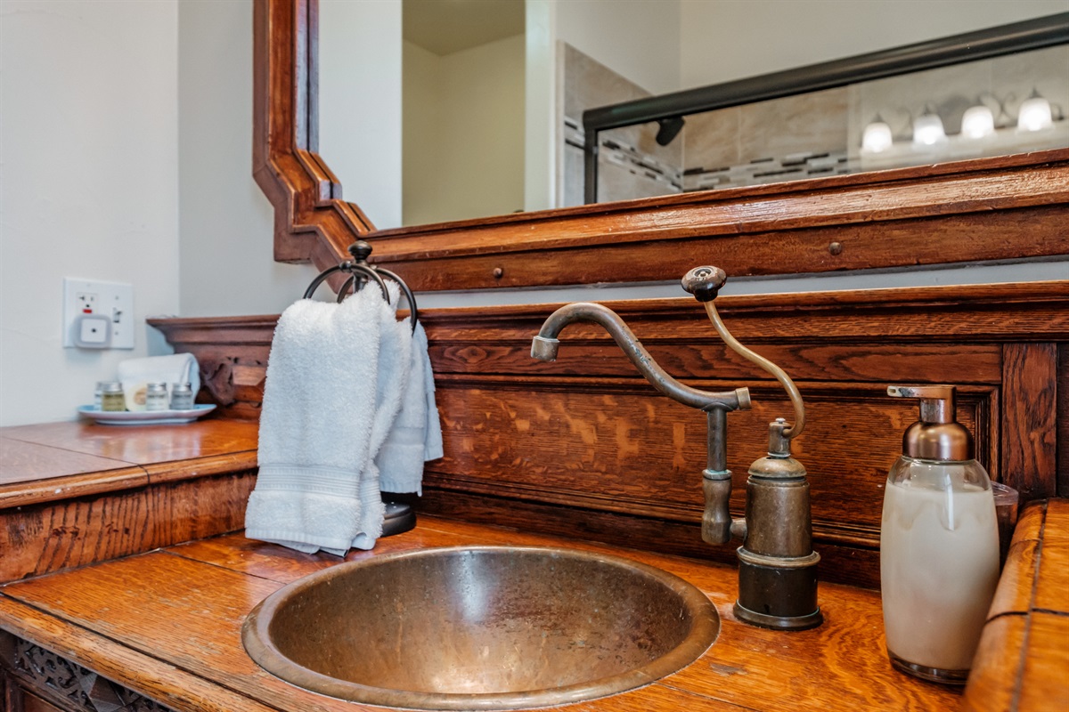 Vintage dresser vanity with double sinks