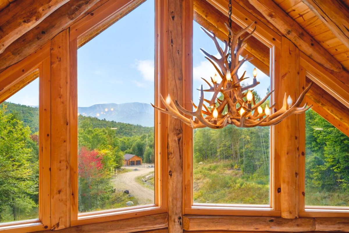 Mountain views for days. Nature’s masterpiece.