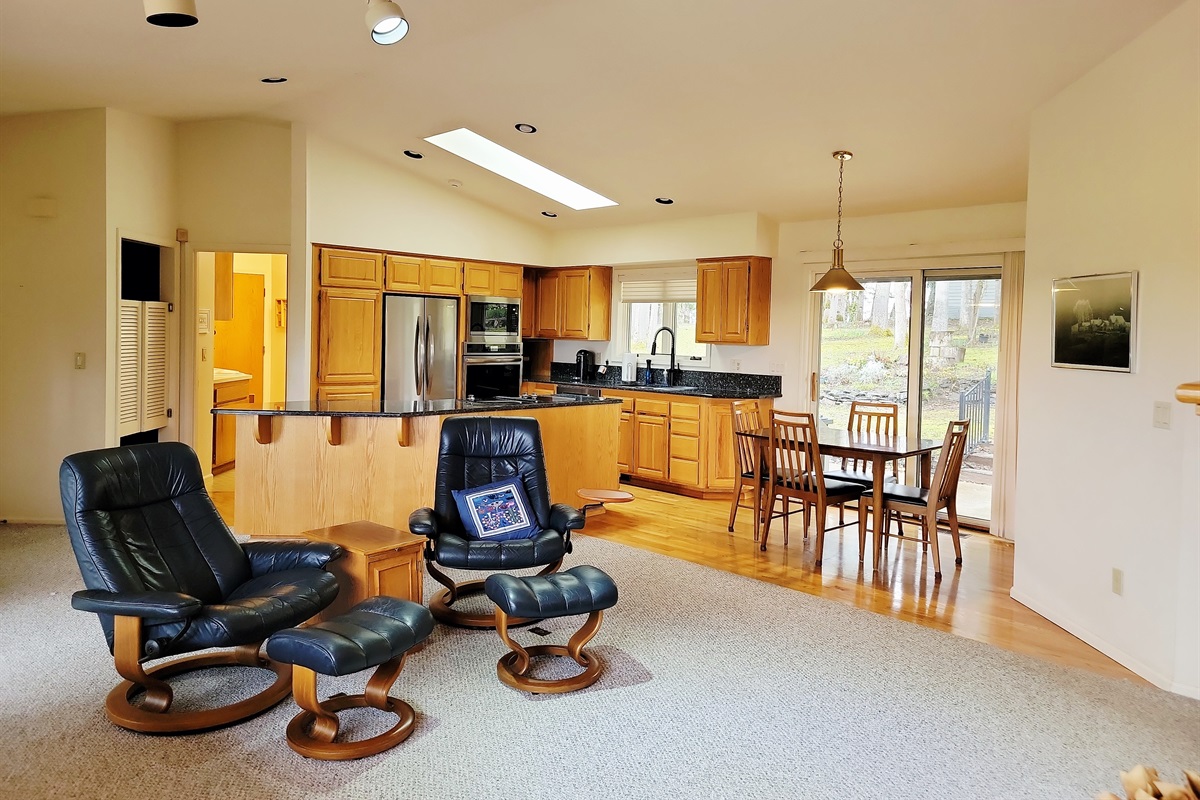 Family room to kitchen/dining view