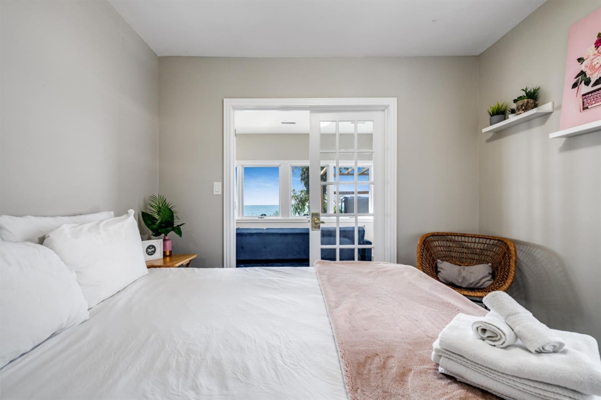 Main Floor Bedroom Queen  Room 