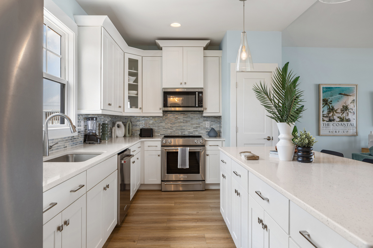 Well-equipped kitchen