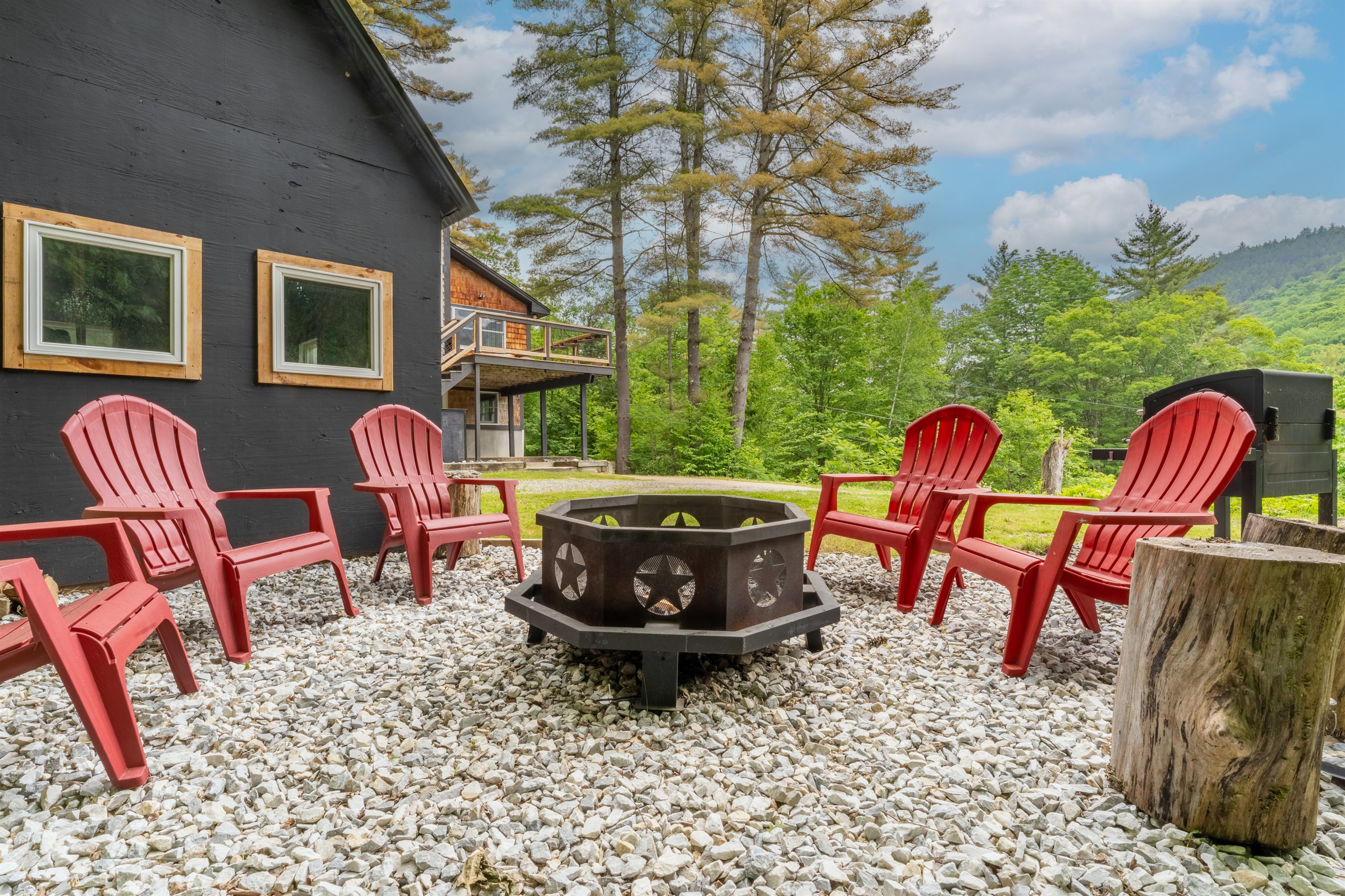 Fire Pit & Grill