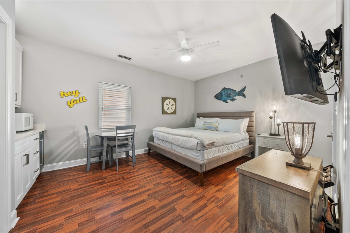 Bedroom 2: King Suite with Ensuite Bathroom   | Morning Sunrise | 302 Oceanview | 1116 Ocean Blvd, Isle of Palms, SC | IOP Escapes