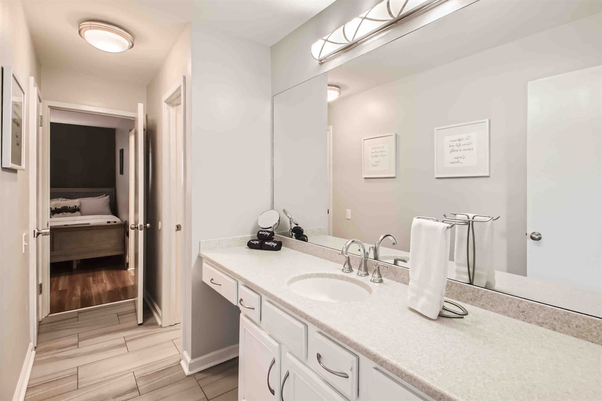 Large bathroom 