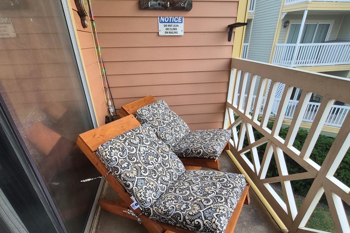 Sit out on the balcony that looks onto one of the 2 pools at the complex (mushroom pool)