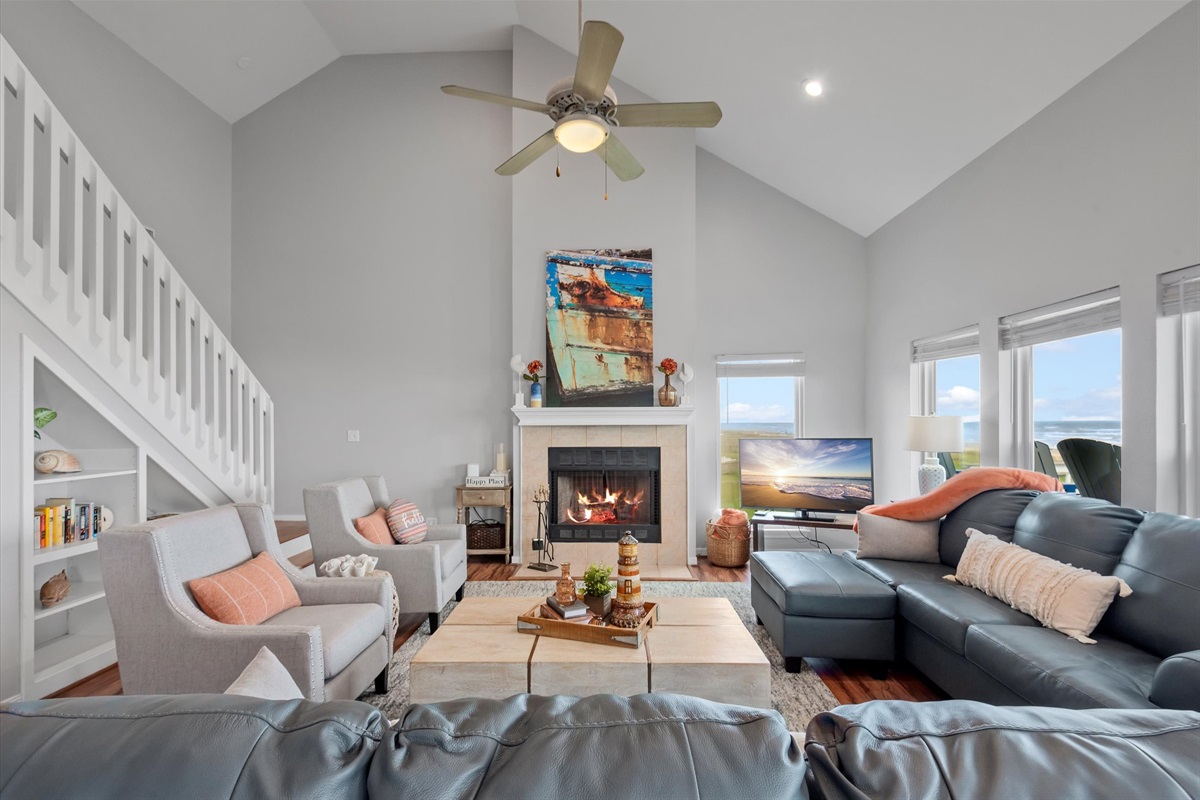 a0f236dca6b14c8f98e9536e4f44e9f8 Large | Beachhouse | Texas | TX | Vacation Homes | Galveston | Crystal Beach | Kokomo | Breezy Days | Beachfront Elegance | Sunrise Serenity | Southern Sands Property Management, LLC