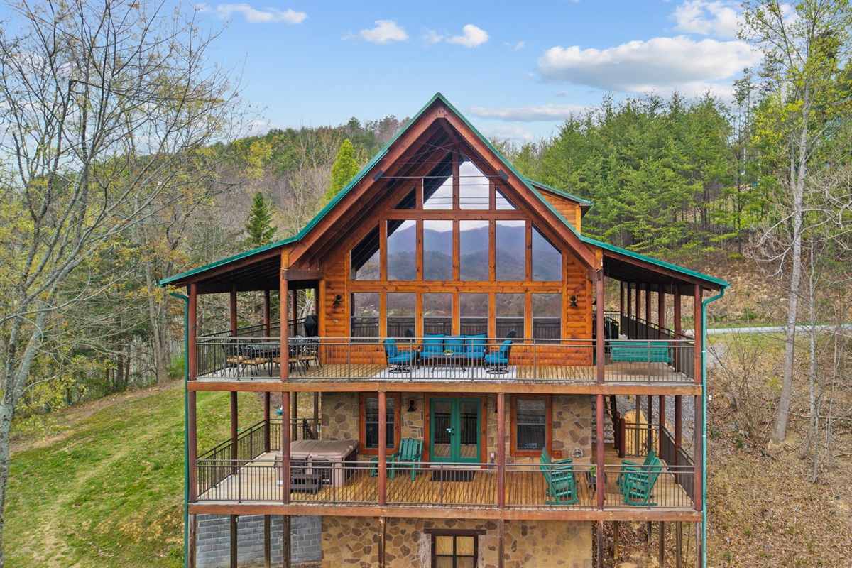 Two full levels of outdoor living—room to gather, relax, and take it all in.