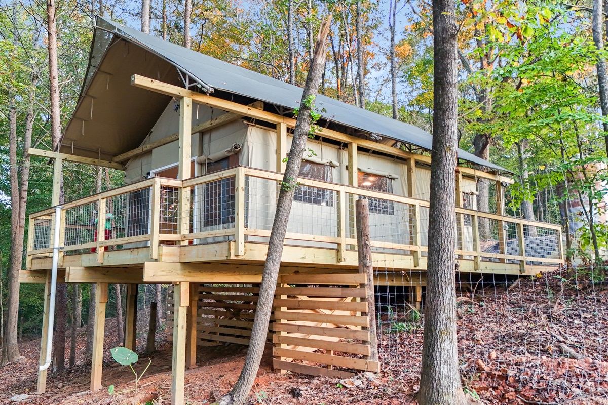 Elevated retreat surrounded by nature, perfect for adventure and relaxation!