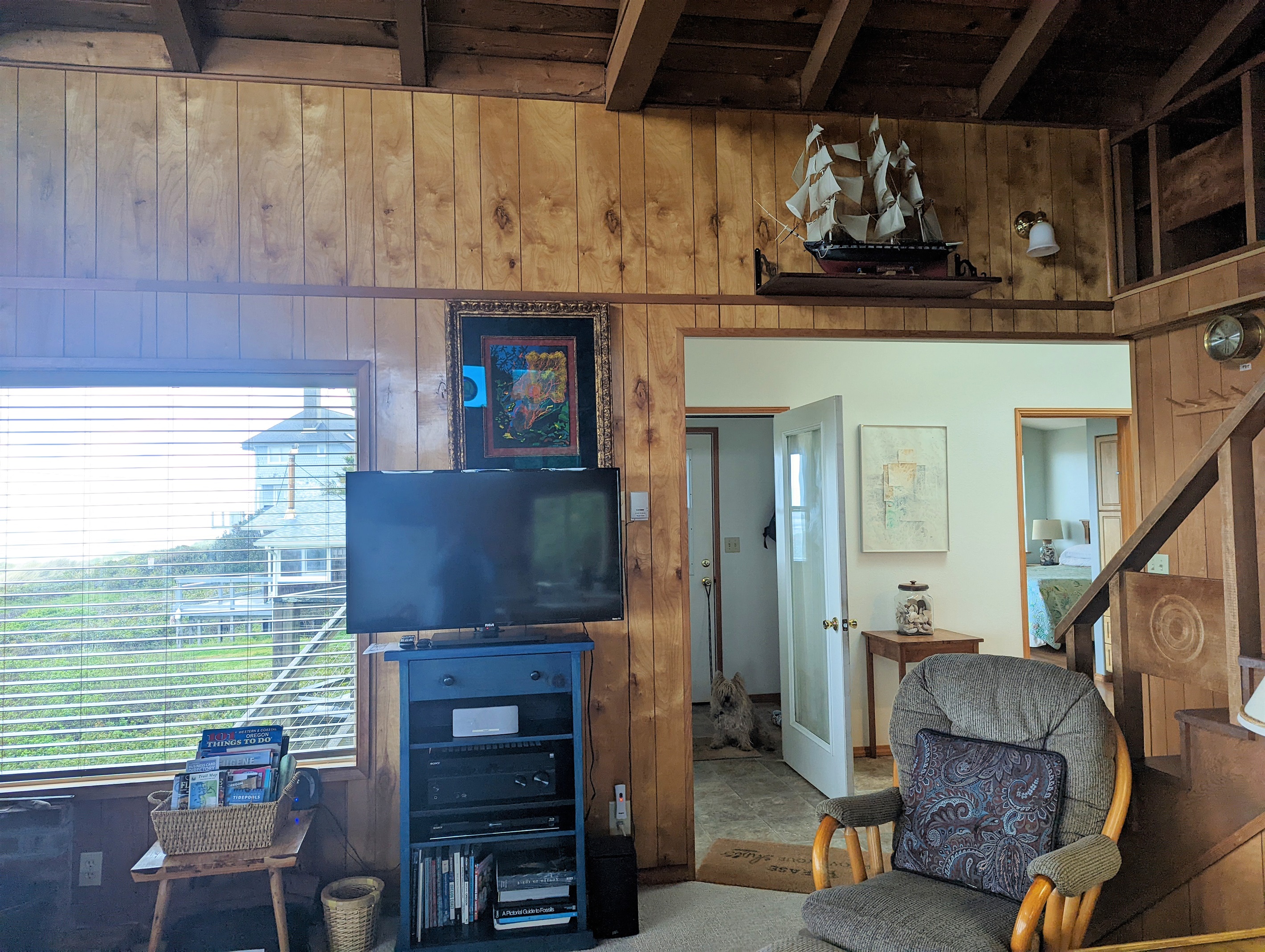 TV in Great Room with Direct TV