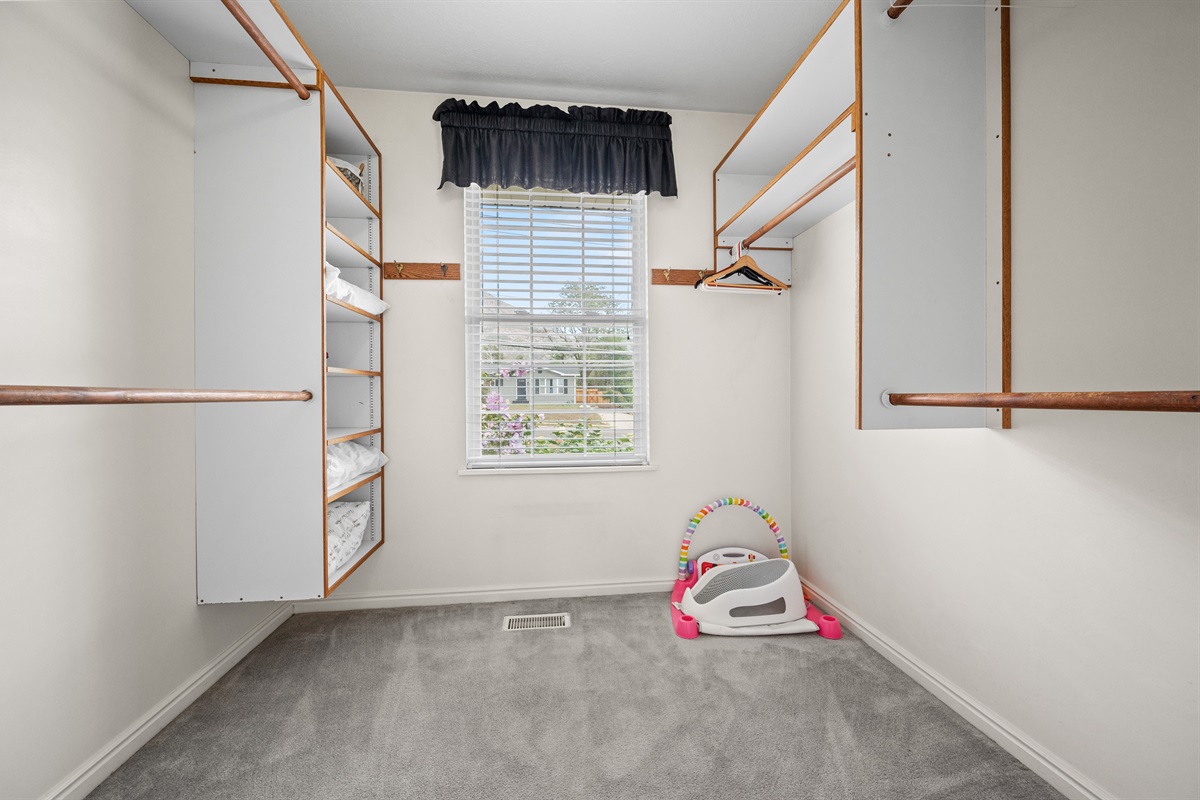 Primary Bedroom Closet