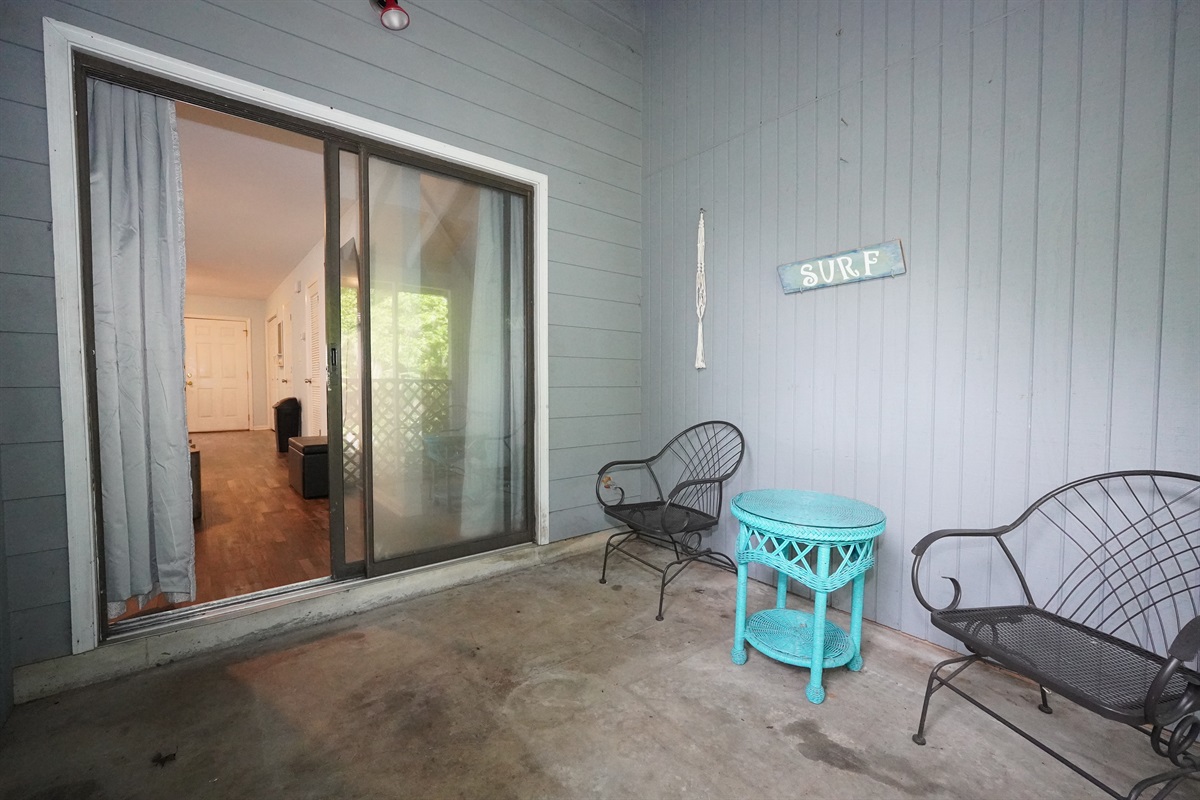 Private Screened in Porch