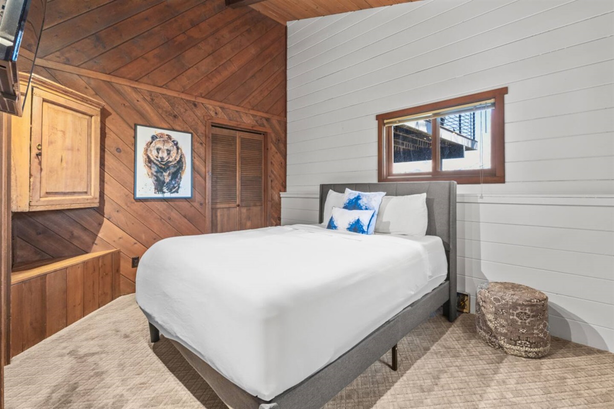 Queen Bedroom #3