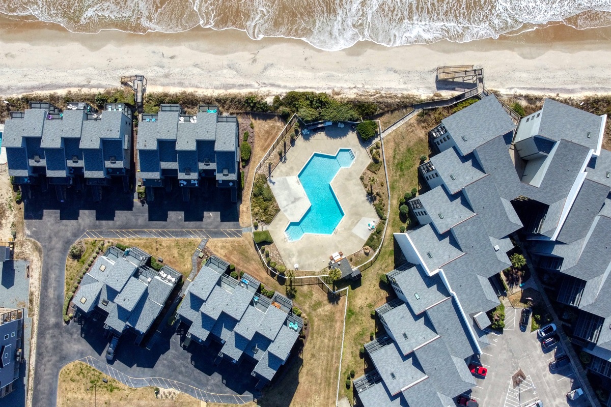 Beachfront bliss with a pool to chill!