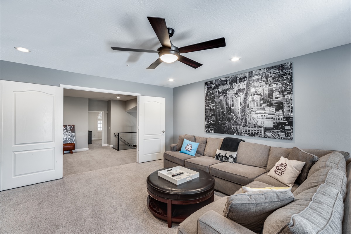 Grayhawk Getaway | 4-Bed Luxury w/ Spa & Pool Heat — Grayhawk Getaway | 4-Bed Luxury w/ Spa & Pool Heat, Scottsdale, Arizona — photo 32