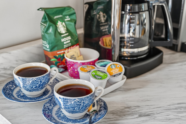 Start your morning with complimentary coffee and tea.