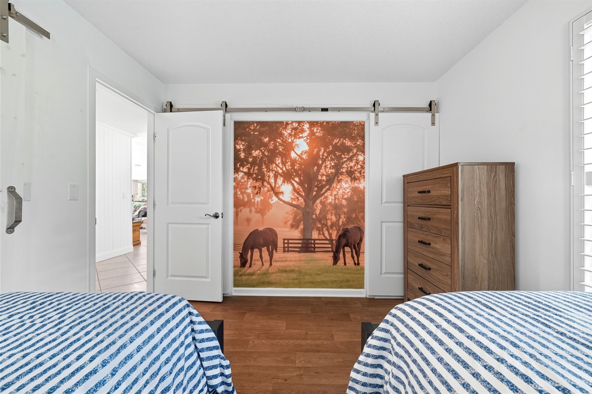 a17ad8a3a0974f9083f2a9e56b729475 Large Ocala vacation rental